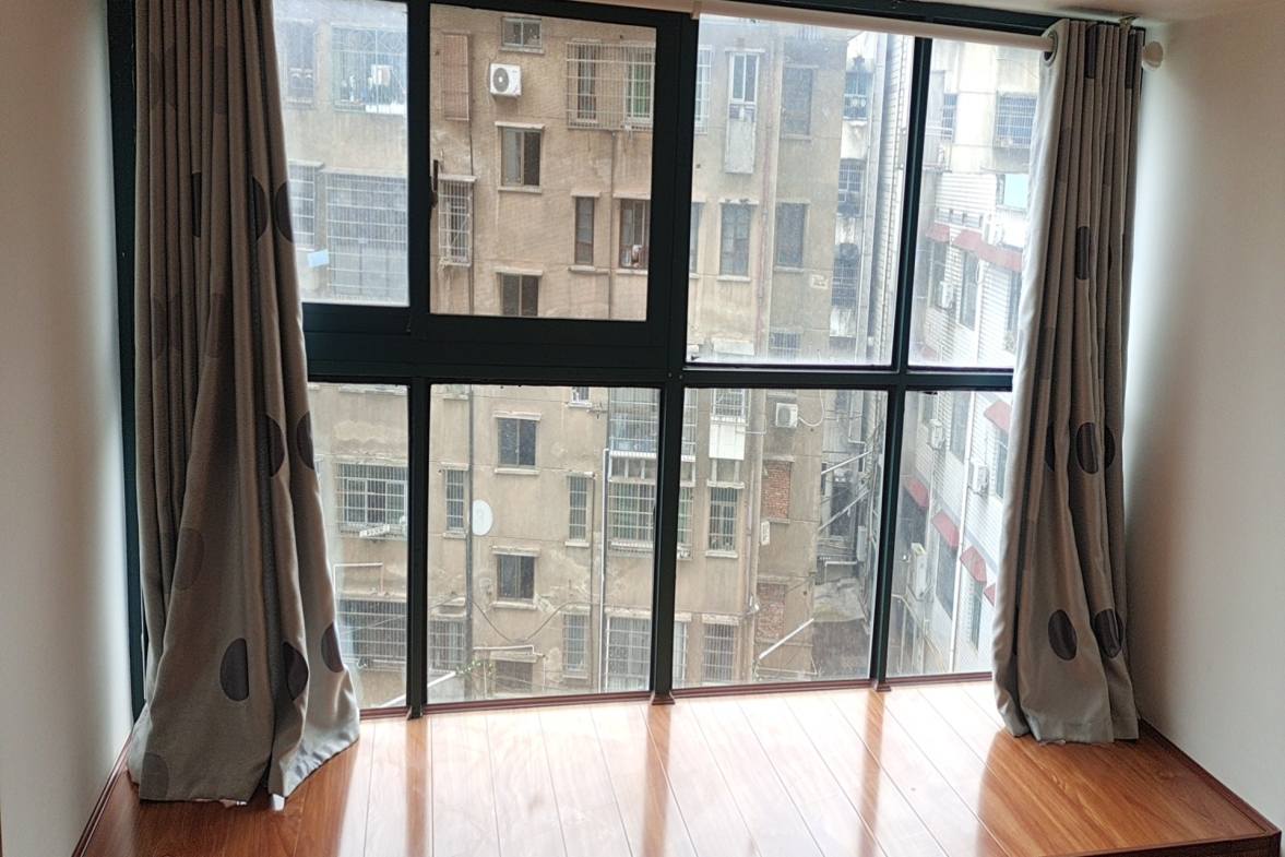 云顶上品  2室1厅2卫   1680.00元/月室内图