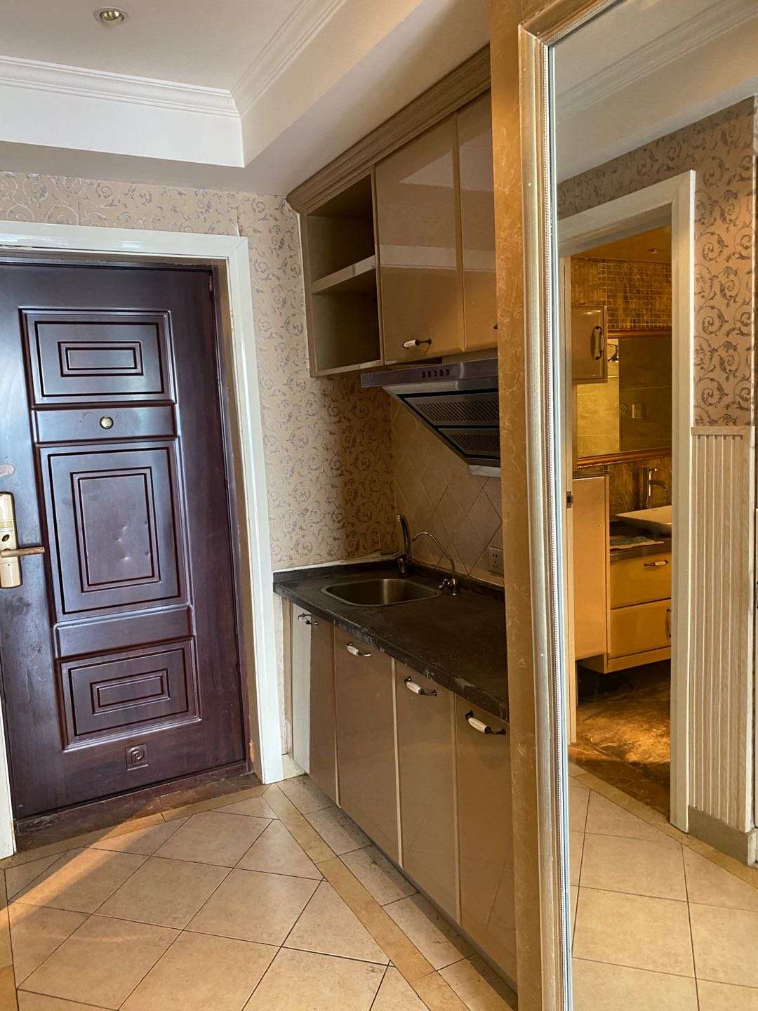 万豪城市花园  1室1厅1卫   34.80万室内图1