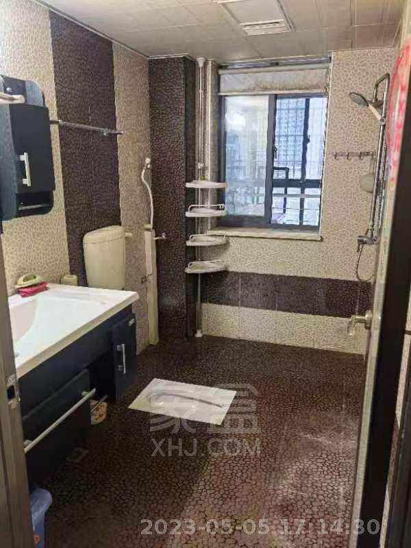 莱茵小镇  4室2厅2卫    1900.0元/月 莱茵小镇  4室2厅2卫    1900.0元/月室内图