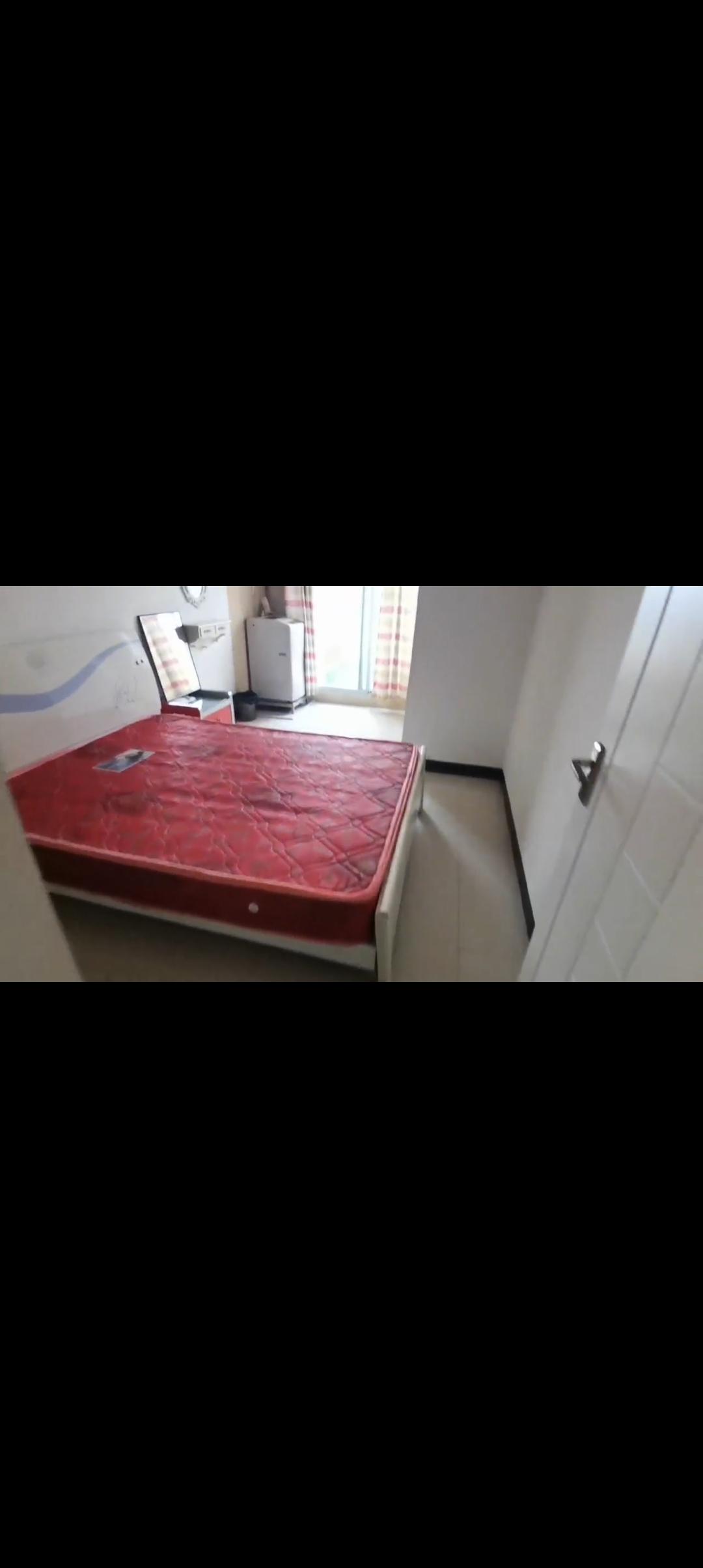 东方豪苑  1室1厅1卫    900.0元/月室内图