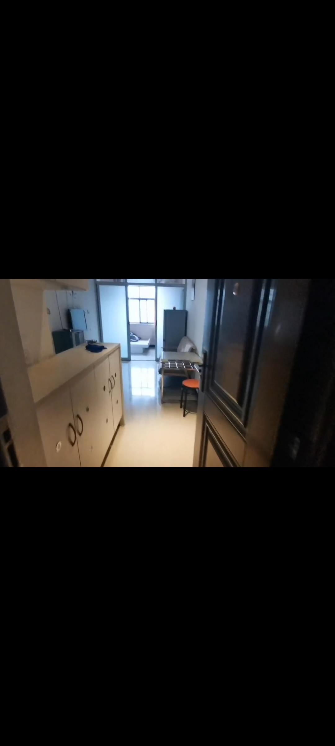 东方豪苑  1室1厅1卫    900.0元/月室内图