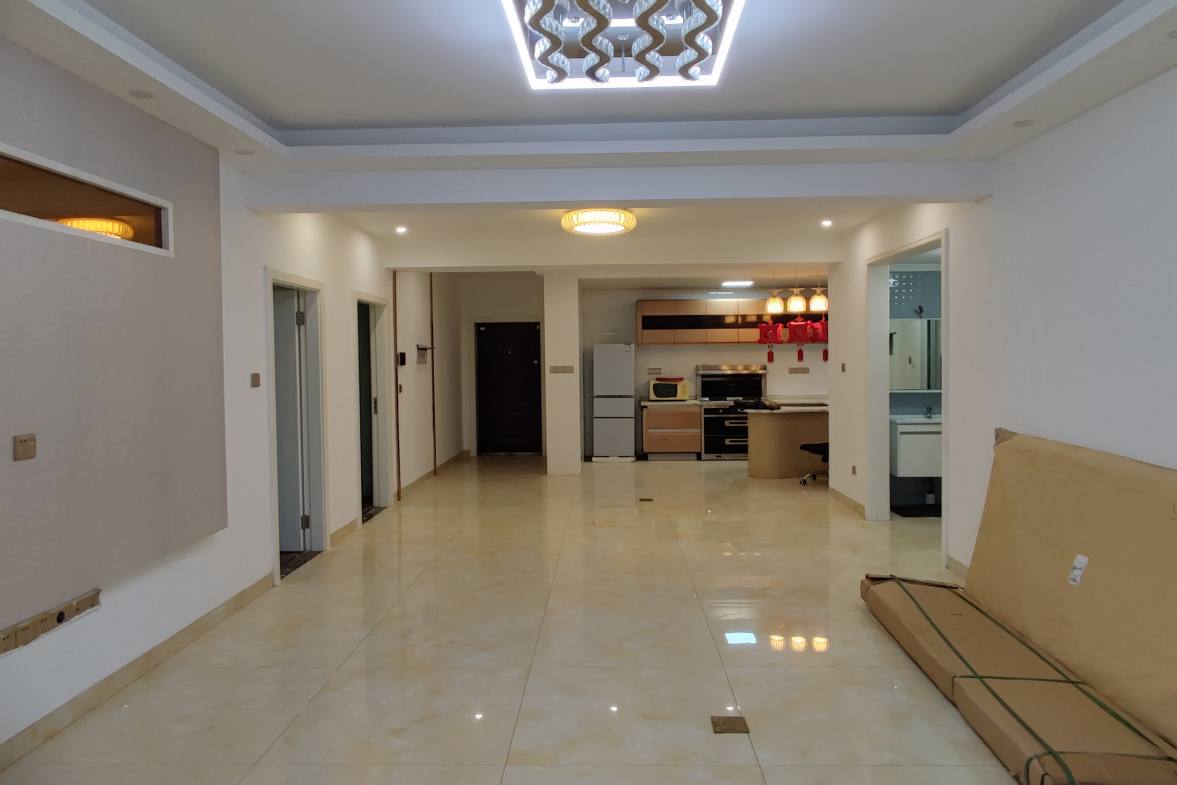 天伦国际  3室2厅2卫   3000.00元/月室内图