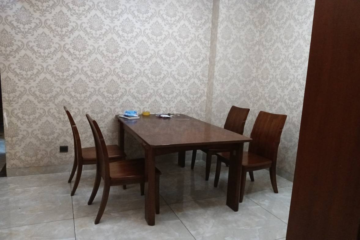 翰林苑 3室2厅2卫 88.00万 翰林苑 3室2厅2卫 88.00万客厅