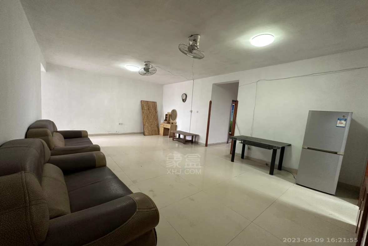 御华府  3室2厅1卫    1500.0元/月室内图