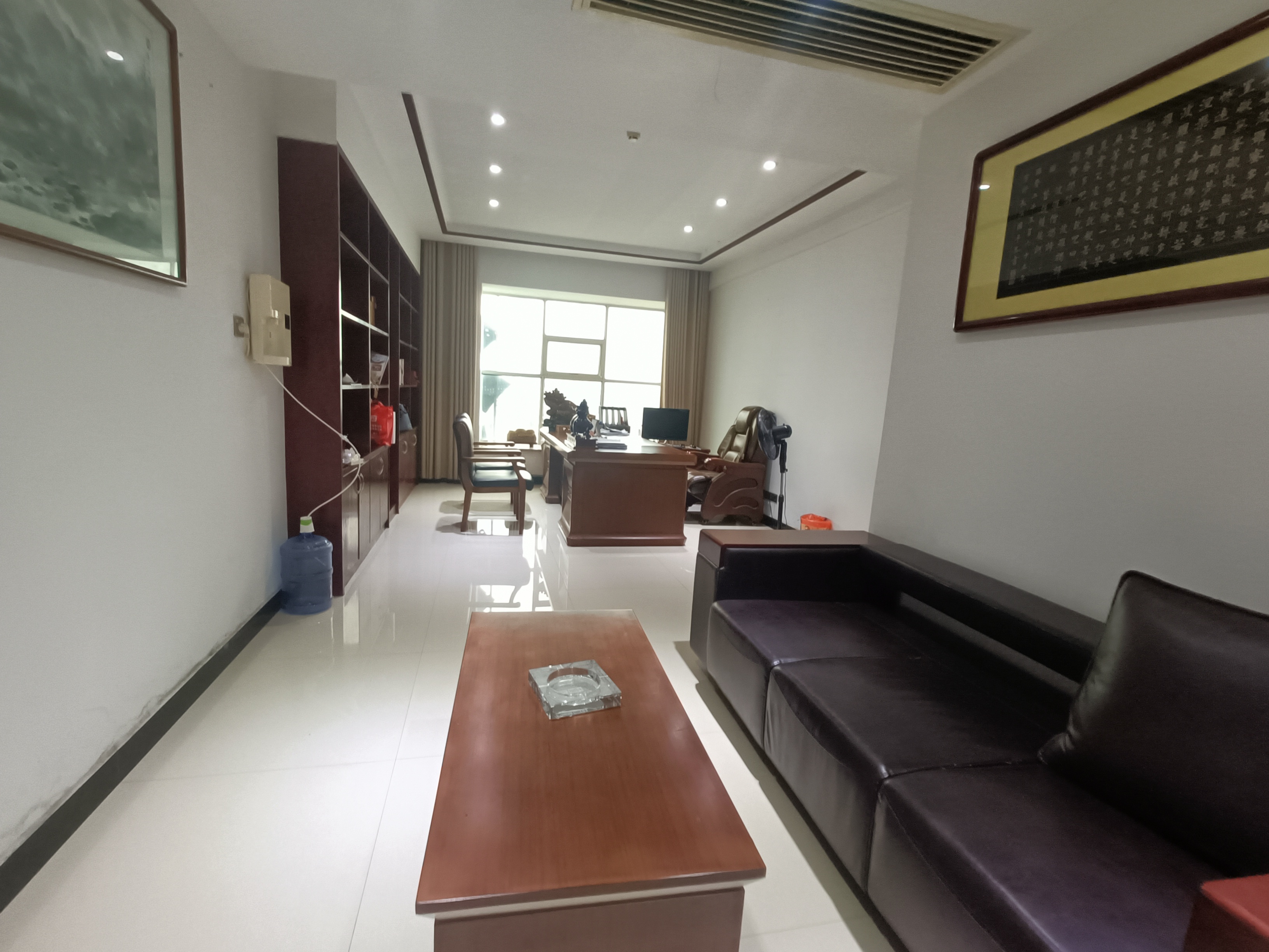 泓泽星城   228.0㎡      9180.0元/月室内图