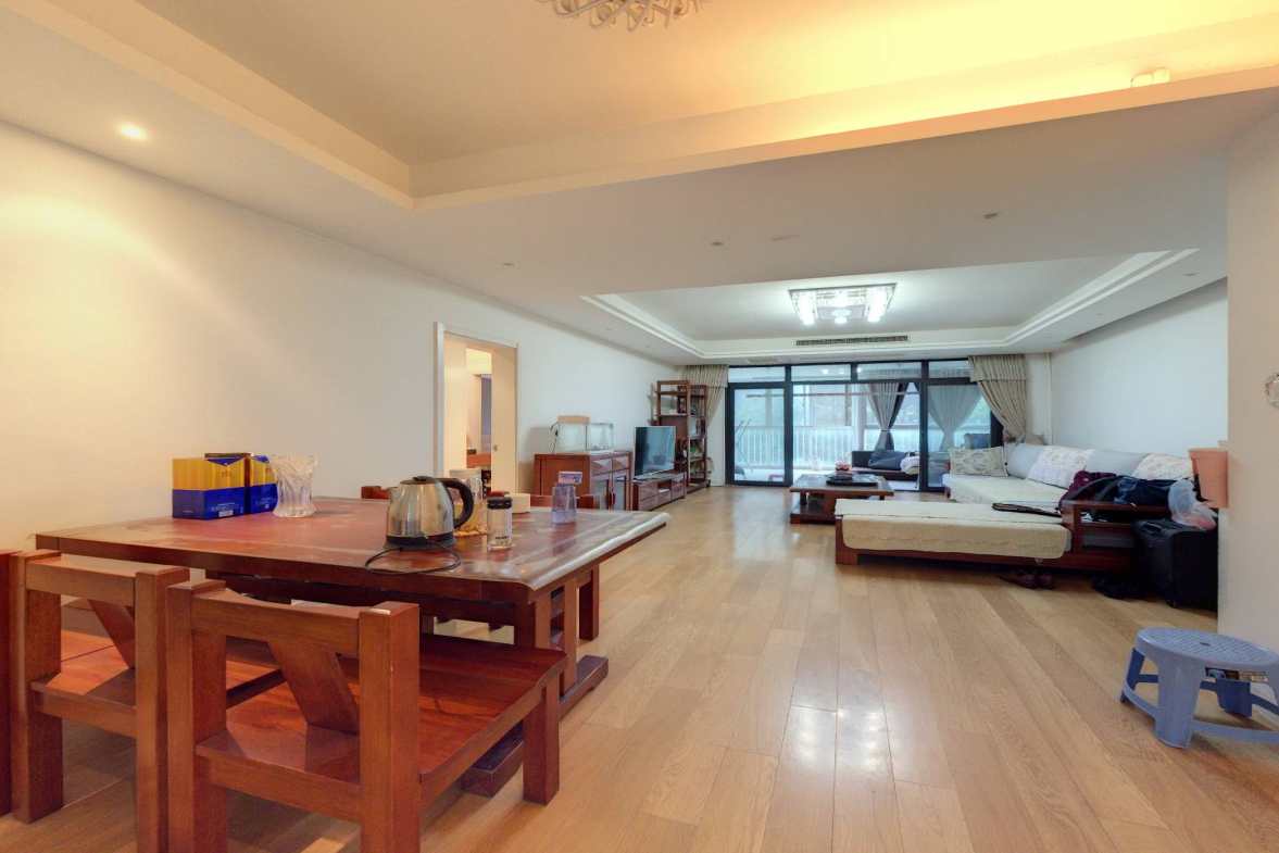 新阳光100大湖第  3室2厅2卫   165.00万室内图