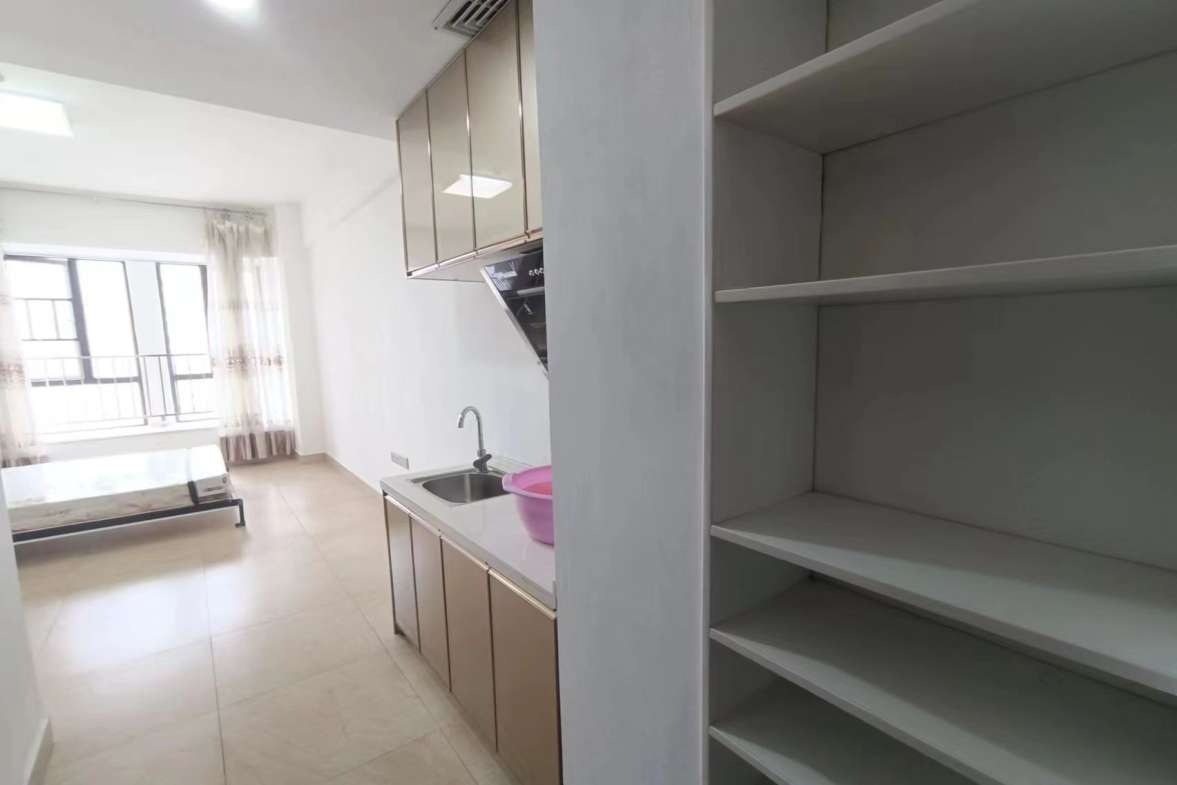 富川CEO大厦  1室0厅1卫   1800.00元/月室内图1