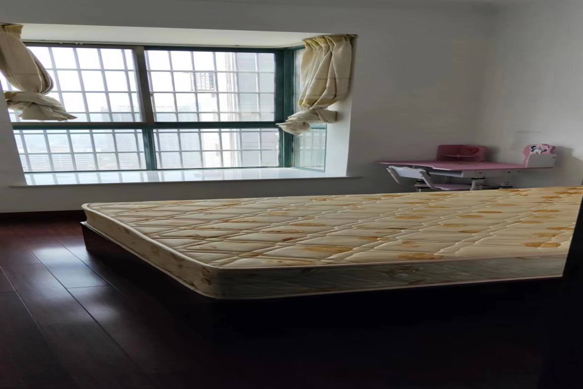 富厚名邸  3室2厅2卫    2500.0元/月室内图