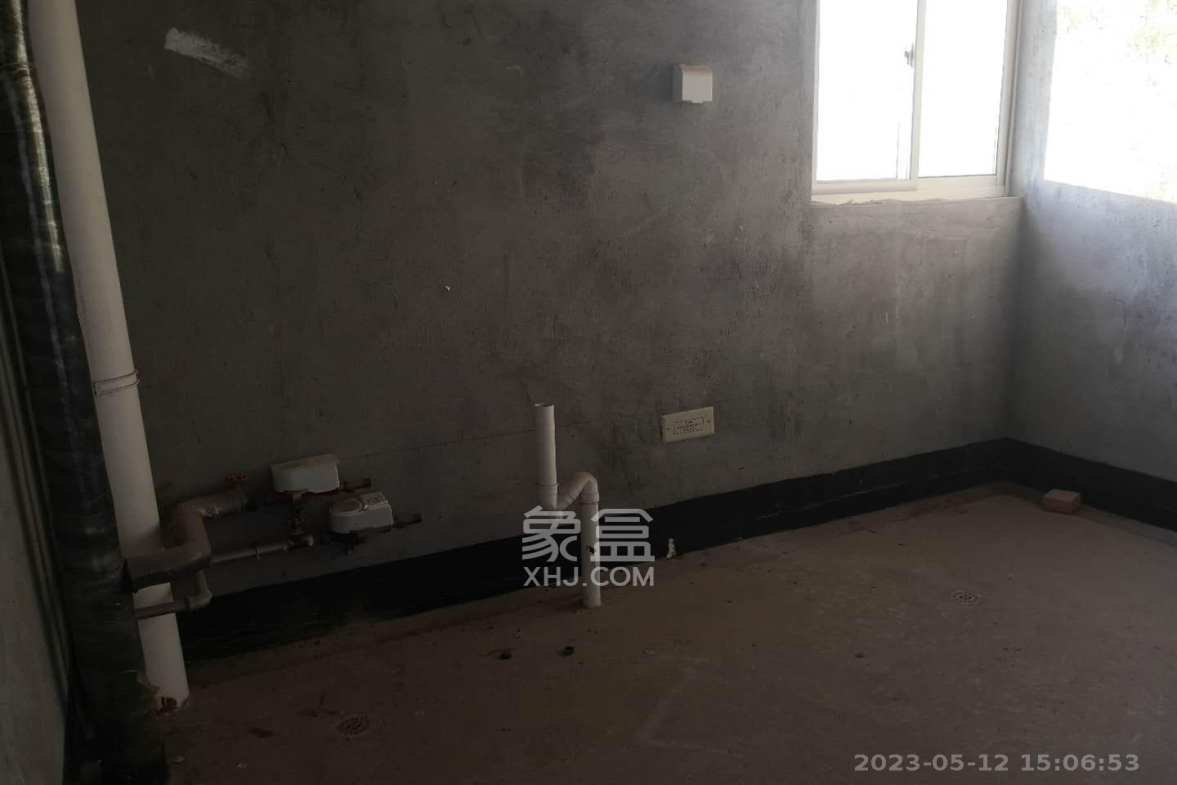 桃阳苑(省人大单位房) 5室2厅2卫 2200.0元/月 桃阳苑(省人大单位房) 5室2厅2卫 2200.0元/月室内图