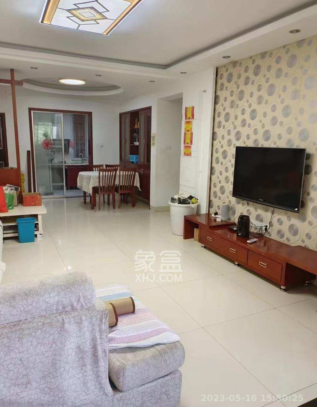 东门尚苑  3室2厅2卫    1700.0元/月室内图1