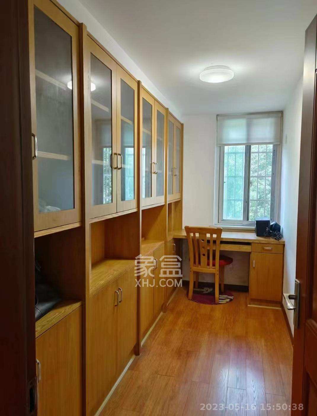 东门尚苑  3室2厅2卫    1700.0元/月室内图