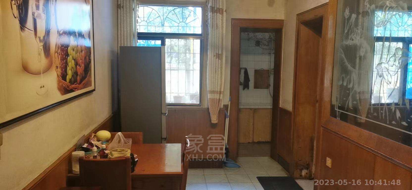 滨江一村  3室1厅1卫   1300.00元/月室内图1