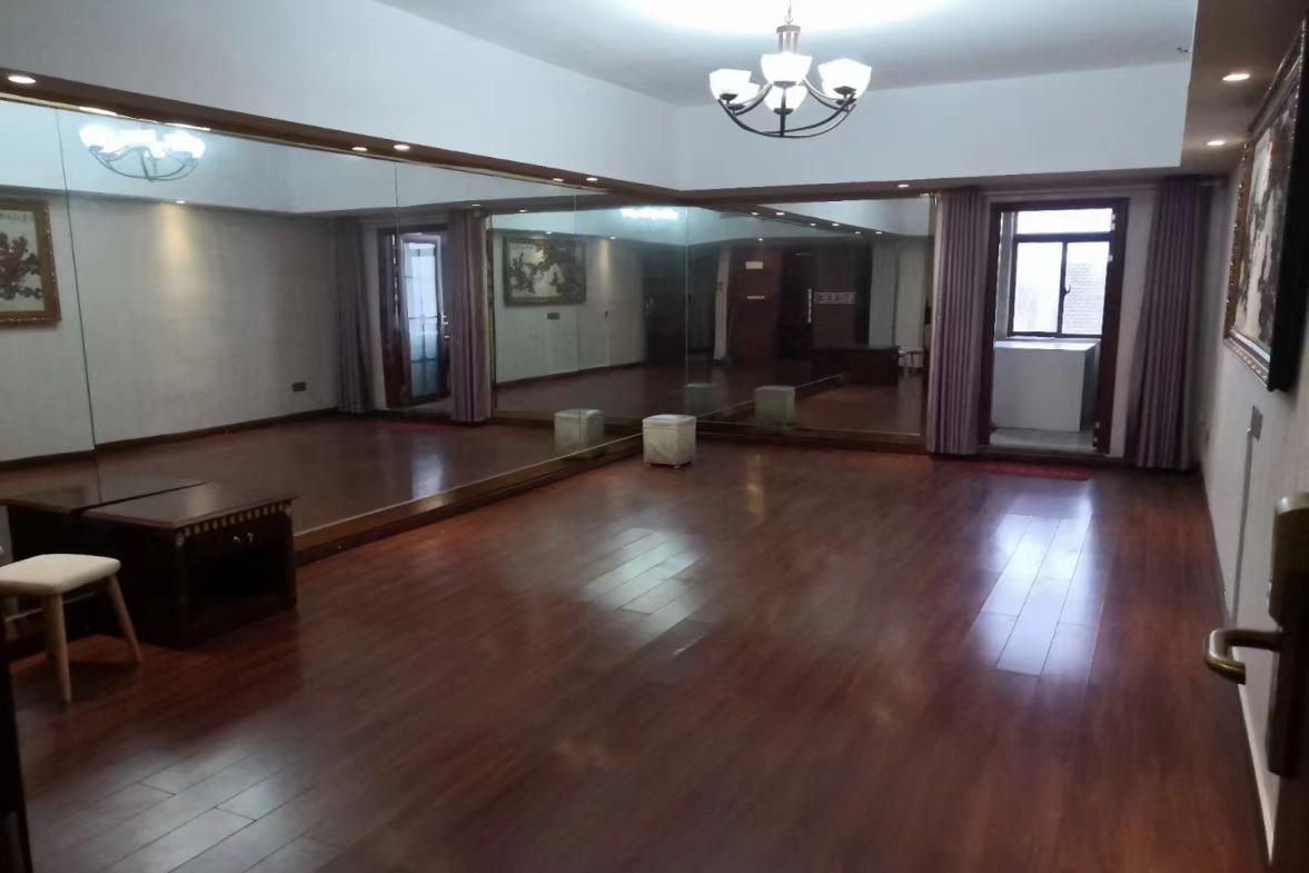 财智公馆大厦(瑞士国际酒店) 1室1厅1卫 3800.0元/月 财智公馆大厦(瑞士国际酒店) 1室1厅1卫 3800.0元/月室内图