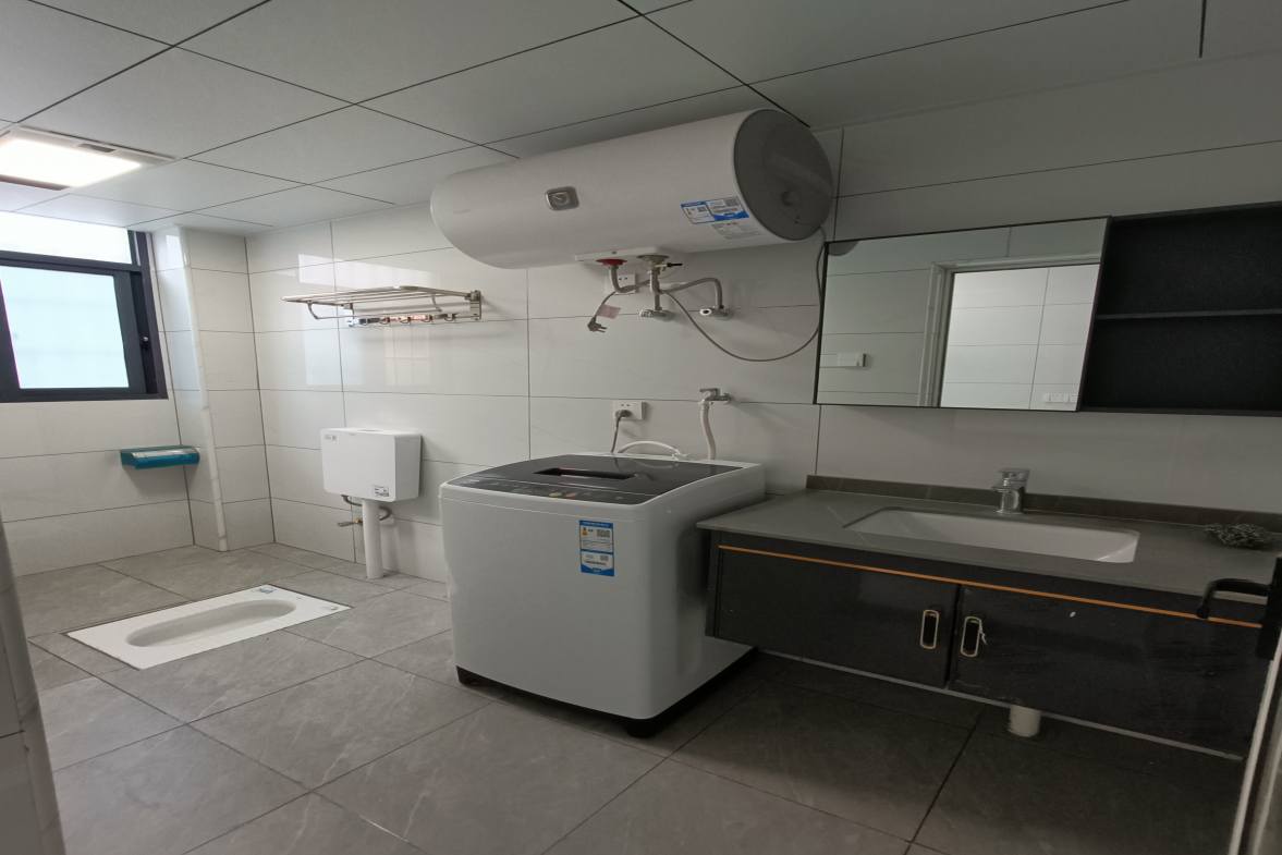 富冲小区  2室1厅1卫    850.0元/月室内图