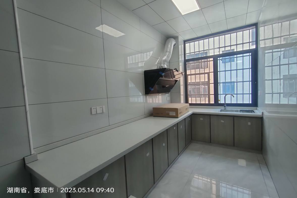 富冲小区  2室1厅1卫    850.0元/月室内图