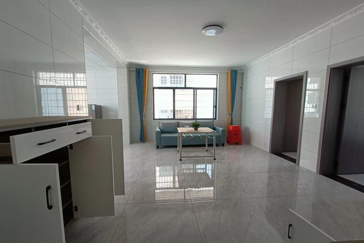 富冲小区  2室1厅1卫    850.0元/月户型图