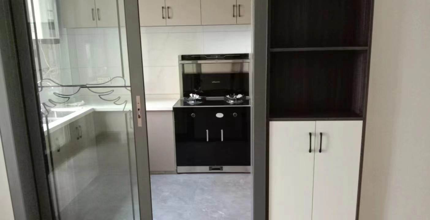 佳源罗马都市 4室2厅2卫 3000.0元/月 佳源罗马都市 4室2厅2卫 3000.0元/月室内图