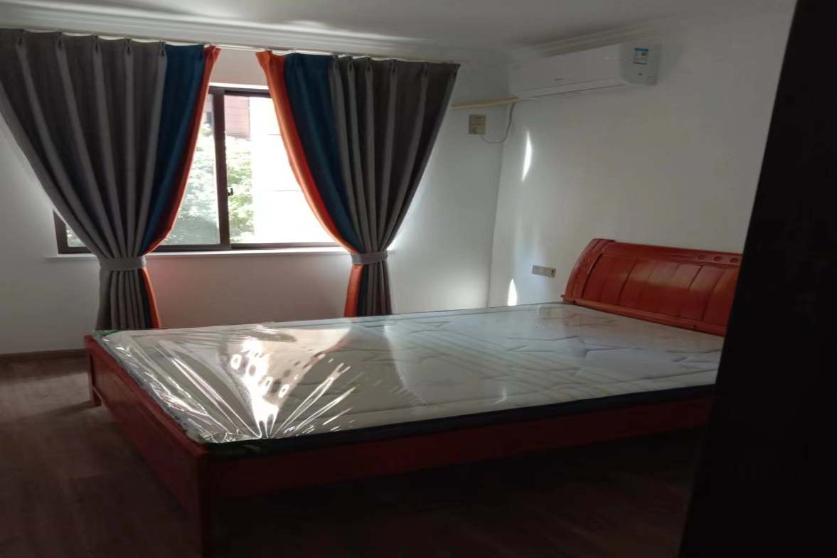 佳源罗马都市 4室2厅2卫 3000.0元/月 佳源罗马都市 4室2厅2卫 3000.0元/月室内图