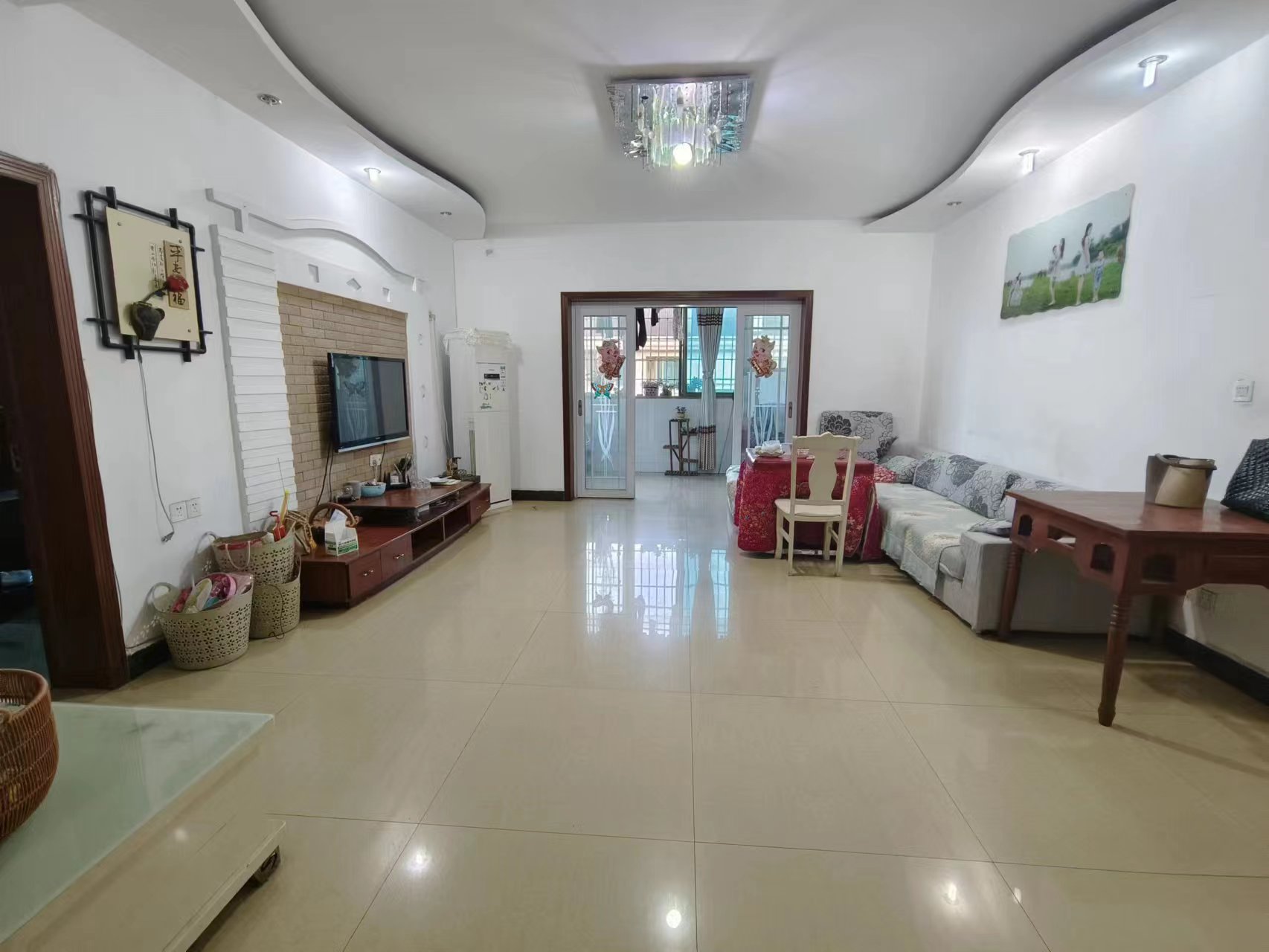 大同山庄  3室2厅2卫   42.80万