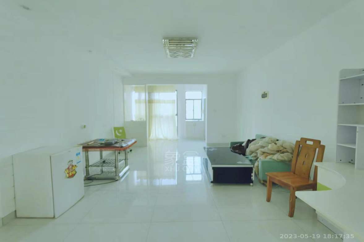 中央皇庭 2室1厅2卫 1600.0元/月 中央皇庭 2室1厅2卫 1600.0元/月室内图