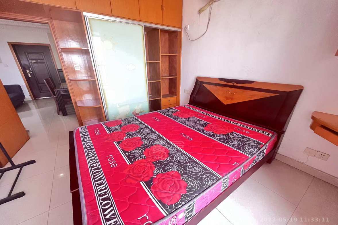 摩登摩天  2室1厅1卫    1500.0元/月室内图