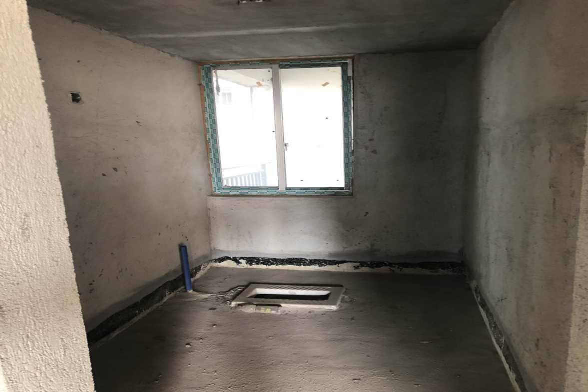 景明佳园  3室2厅2卫   48.00万室内图1