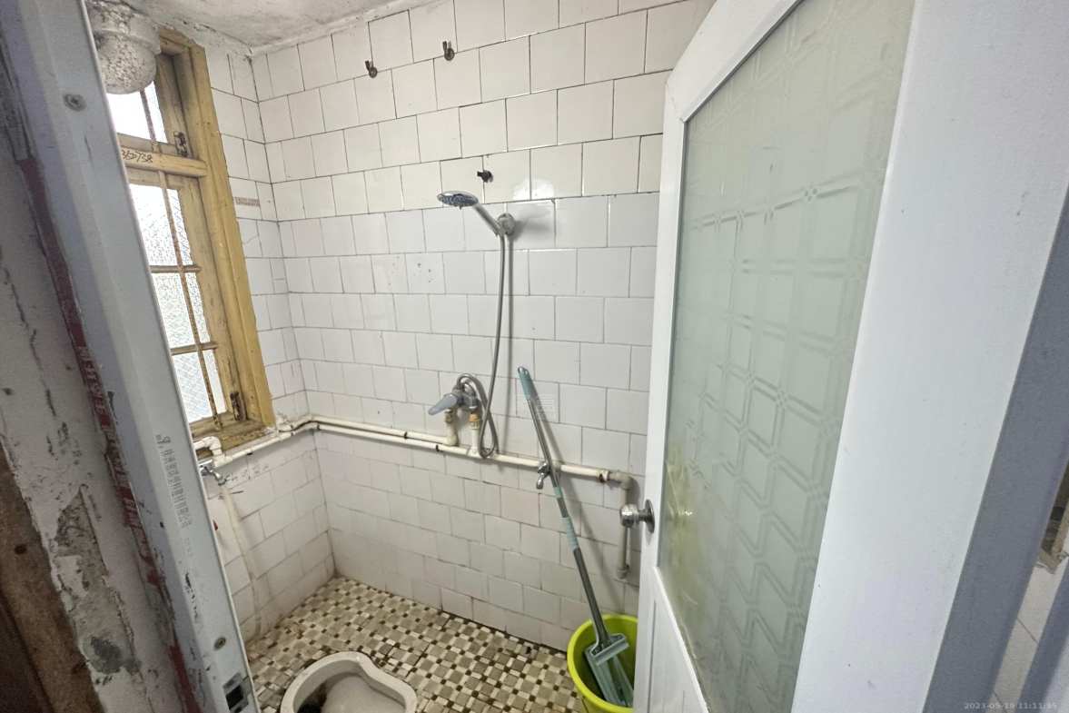 新苑小区红旗中路44号  2室1厅1卫    800.0元/月室内图1