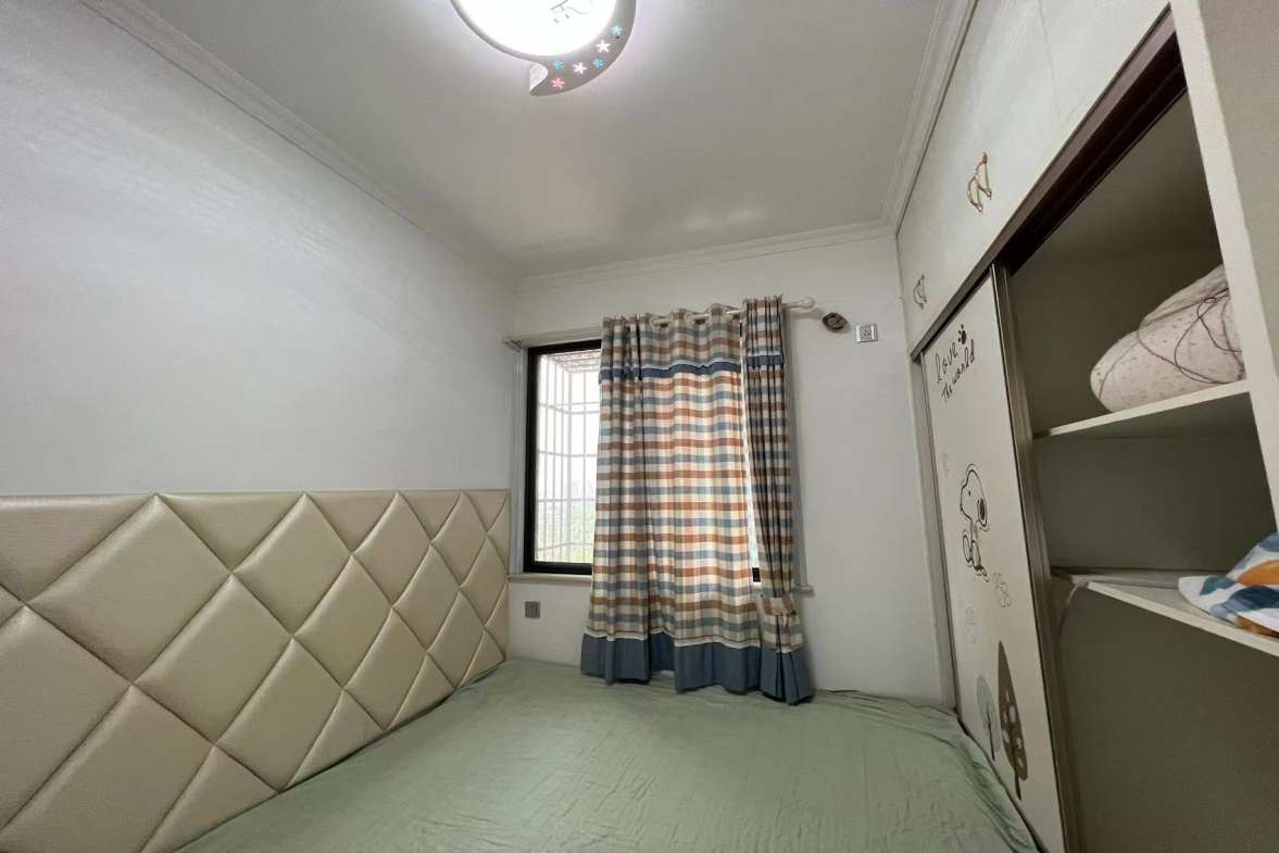 君临国际新城 2室1厅1卫 1600.00元/月 君临国际新城 2室1厅1卫 1600.00元/月室内图