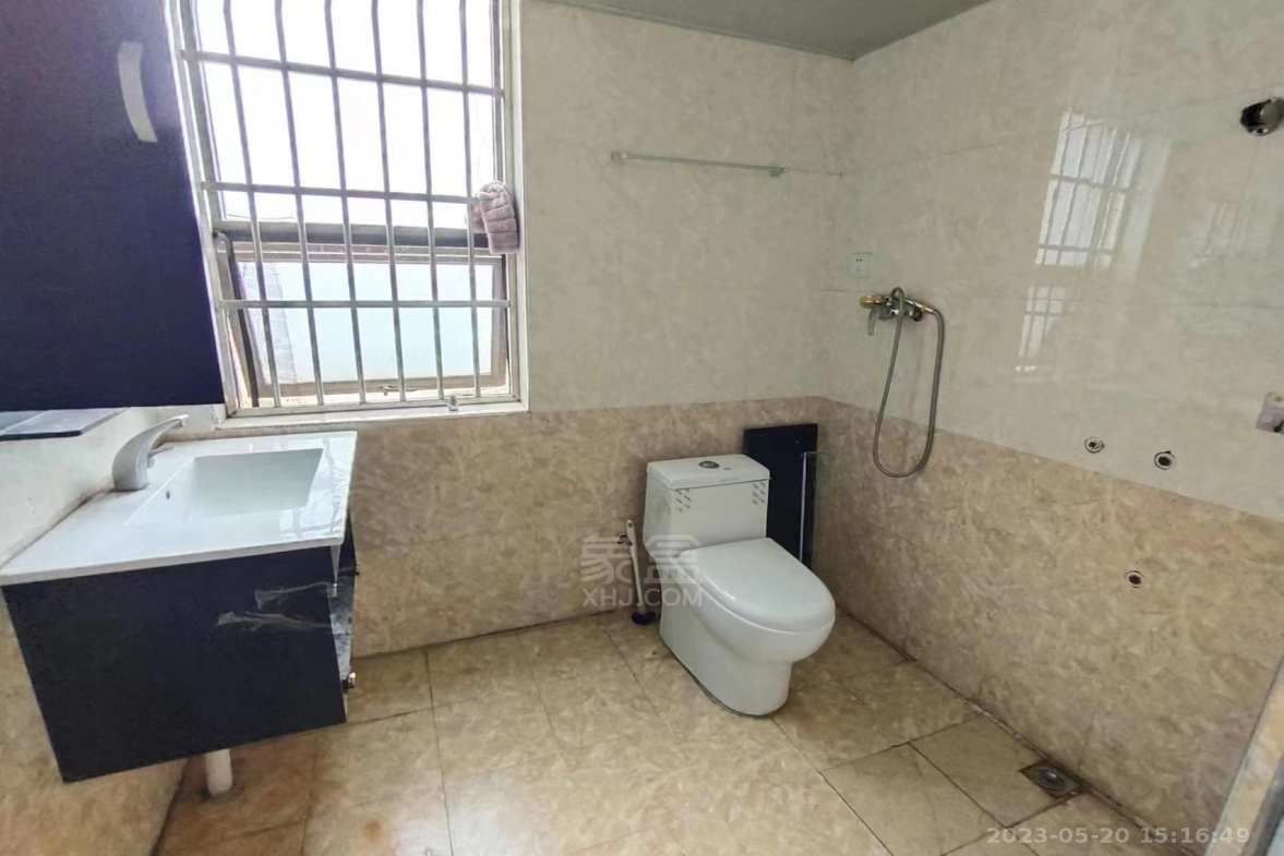 水岸花城(翠堤湾) 3室2厅1卫 1200.0元/月 水岸花城(翠堤湾) 3室2厅1卫 1200.0元/月室内图