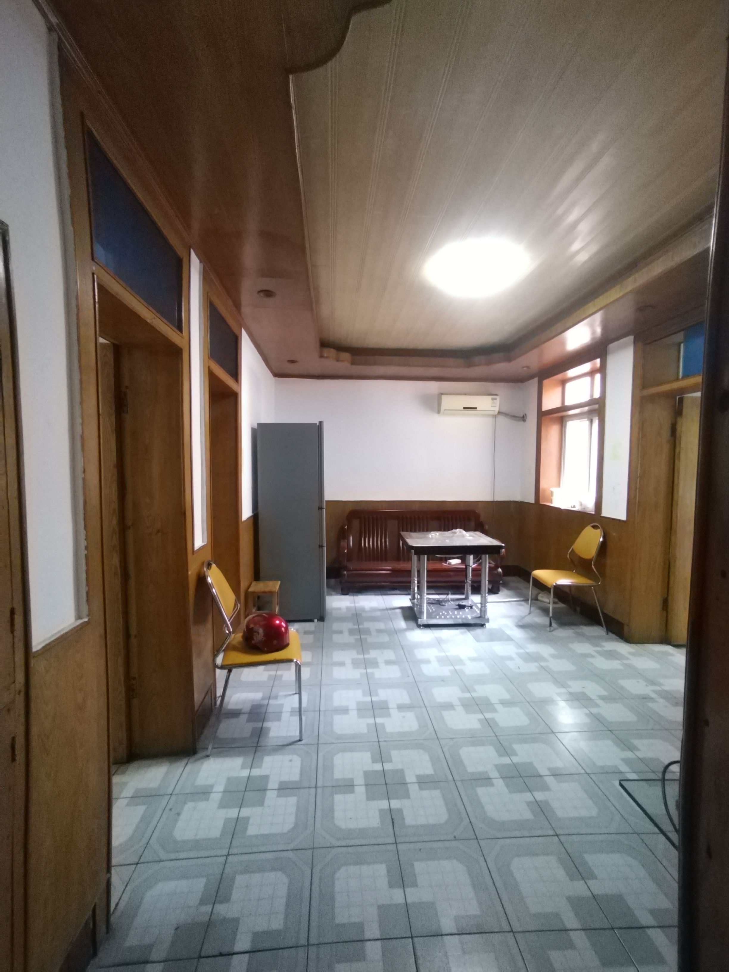 公园社区（青山小区）  2室1厅1卫   23.00万