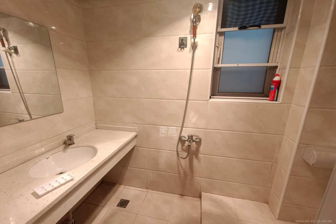 鑫天山城明珠 1室1厅1卫 1100.0元/月 鑫天山城明珠 1室1厅1卫 1100.0元/月室内图