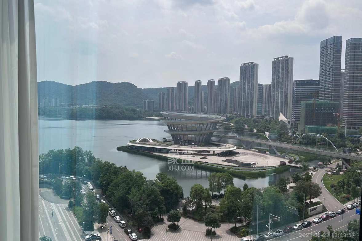 达美寰宇中心  1室2厅1卫   3200.00元/月室内图