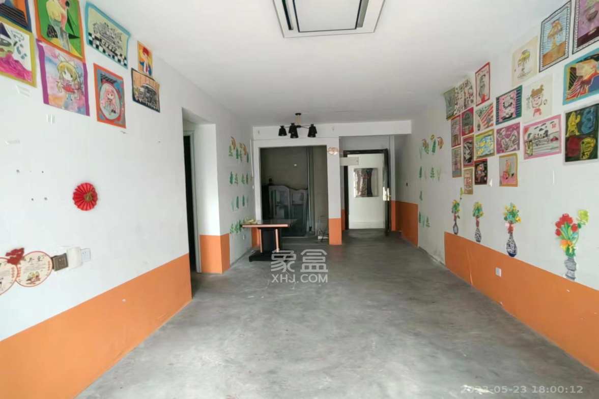 碧桂园公园壹号(凯怡茗苑) 3室2厅1卫 1600.0元/月 碧桂园公园壹号(凯怡茗苑) 3室2厅1卫 1600.0元/月室内图