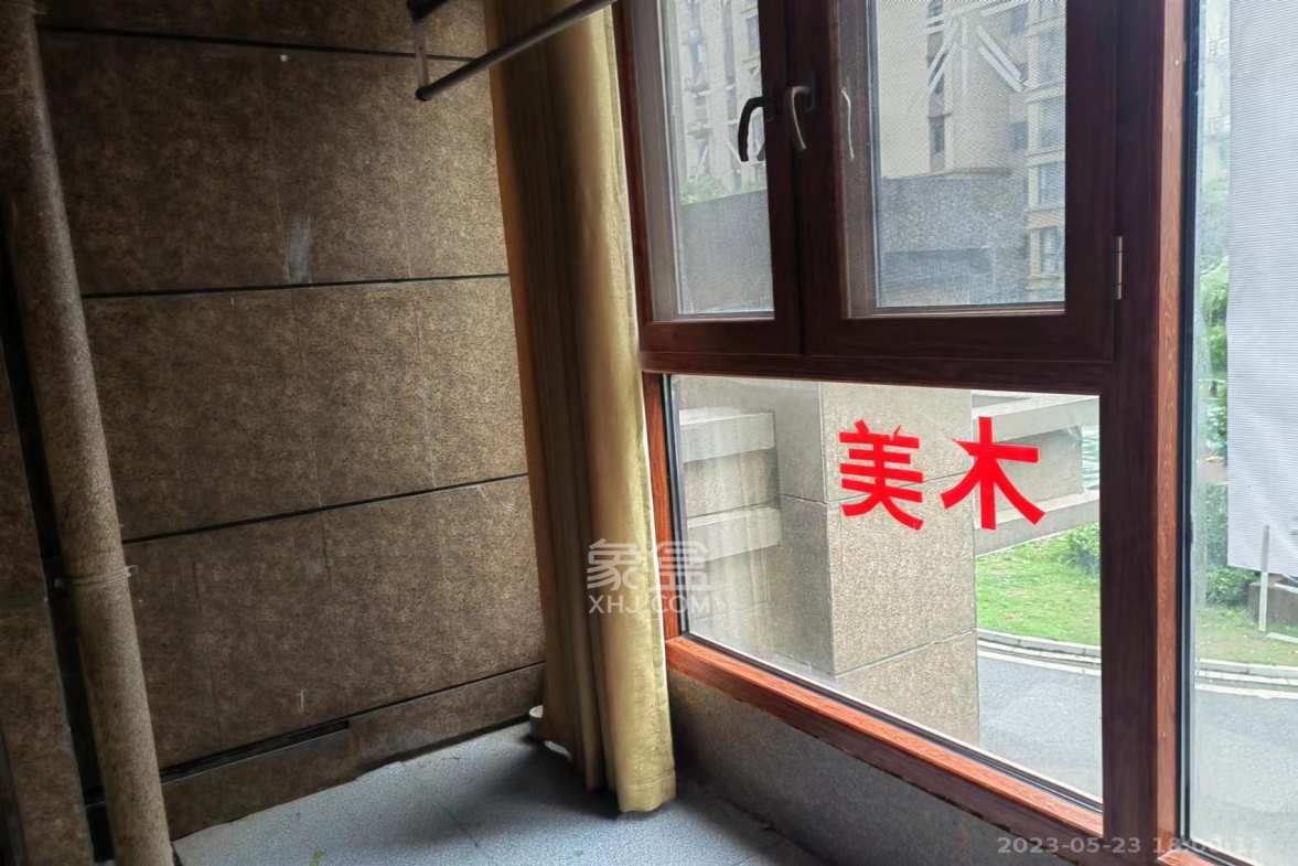 碧桂园公园壹号(凯怡茗苑) 3室2厅1卫 1600.0元/月 碧桂园公园壹号(凯怡茗苑) 3室2厅1卫 1600.0元/月室内图