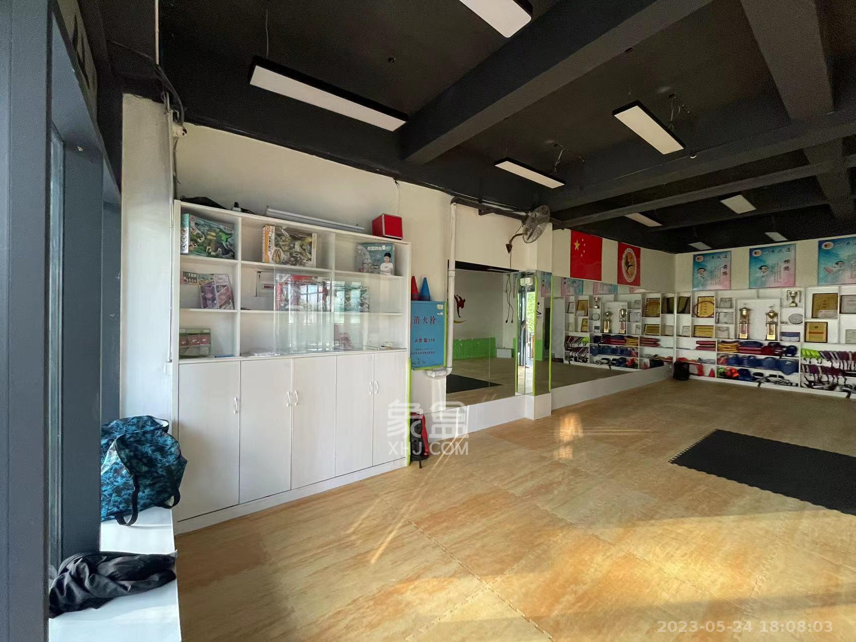 融科东南海   142.13㎡      4260.0元/月室内图