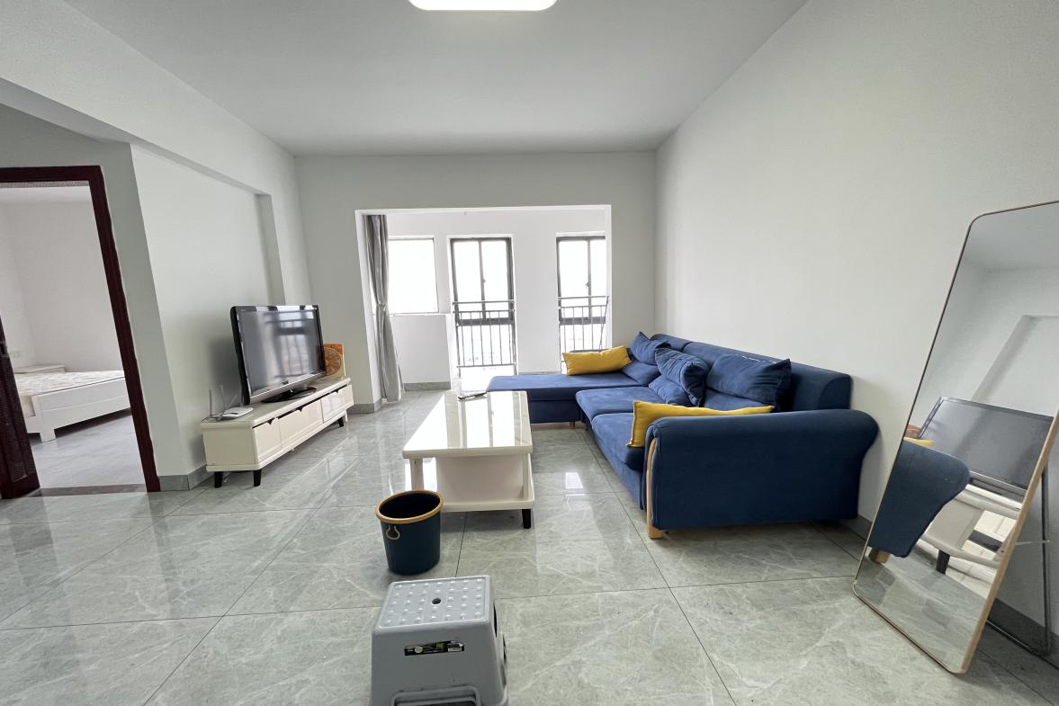 文化园三期  2室2厅1卫    1900.0元/月户型图