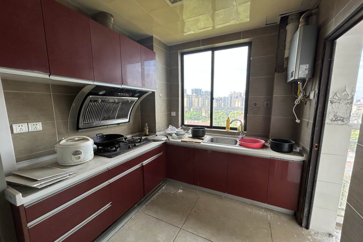 西子花园  3室2厅1卫   1600.00元/月户型图