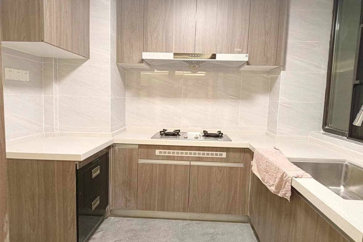 碧桂园翘楚棠  3室2厅2卫    1800.0元/月室内图