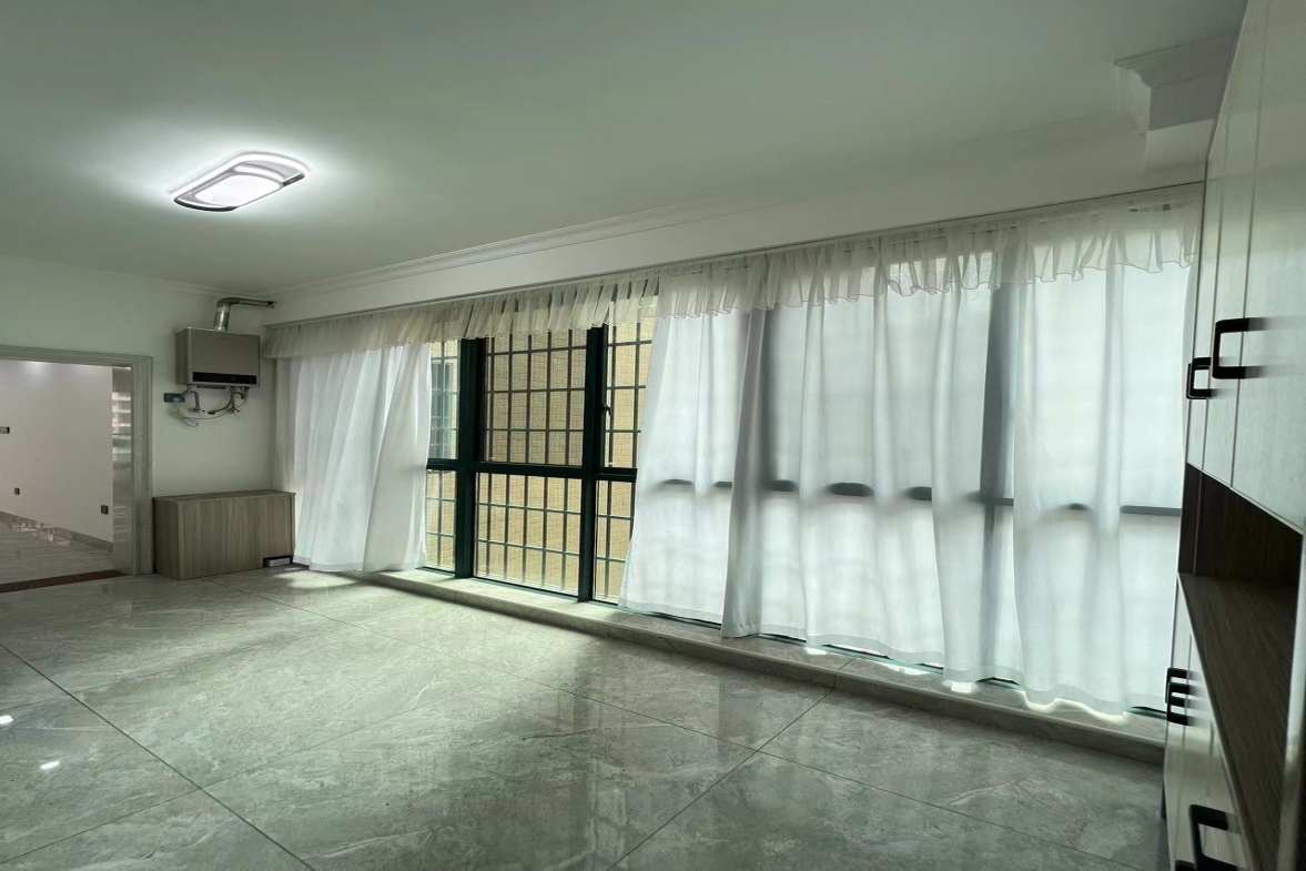 湘粤名城  3室2厅1卫    2300.0元/月室内图