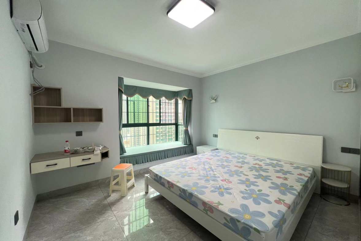 湘粤名城  3室2厅1卫    2300.0元/月室内图