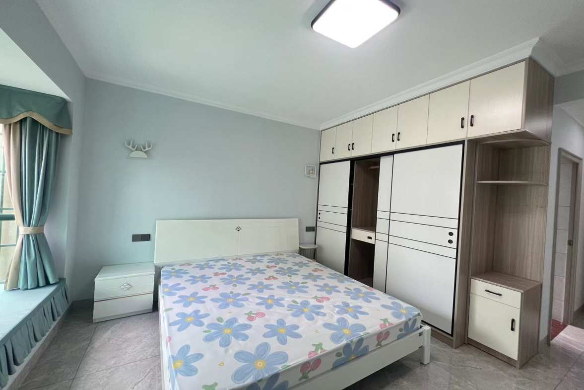 湘粤名城  3室2厅1卫    2300.0元/月室内图