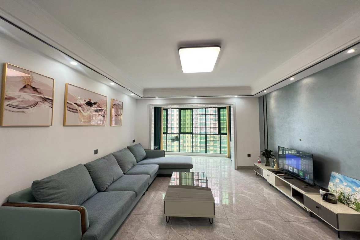 湘粤名城  3室2厅1卫    2300.0元/月室内图