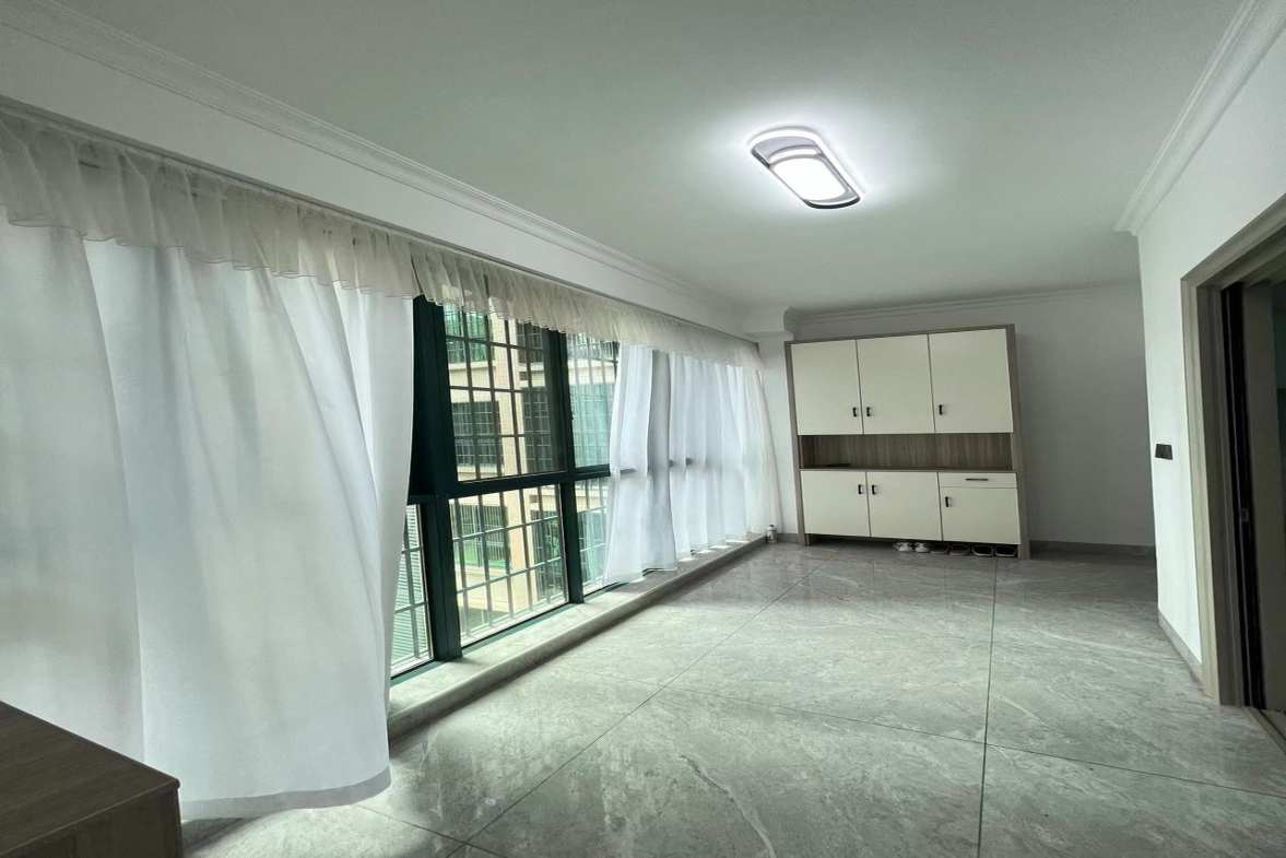 湘粤名城  3室2厅1卫    2300.0元/月室内图