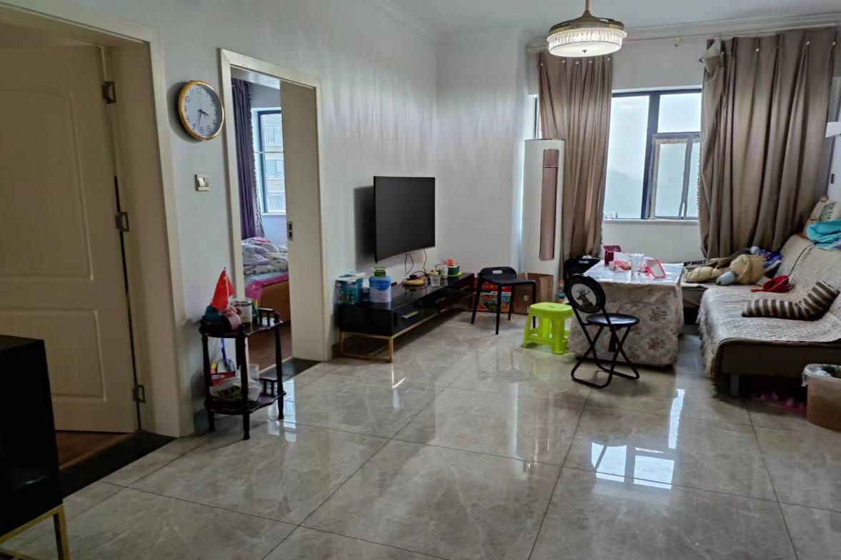 百弘学府城  2室2厅1卫    1300.0元/月室内图1