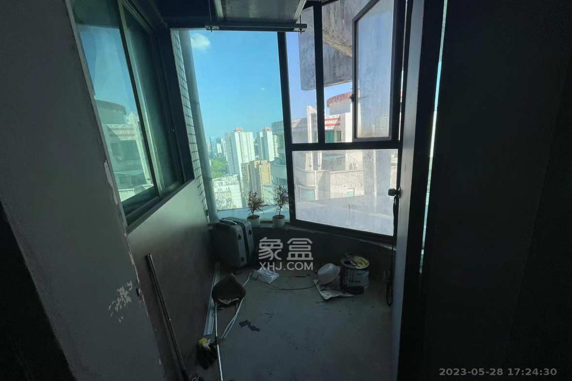 佳逸豪园 4室2厅1卫 9500.0元/月 佳逸豪园 4室2厅1卫 9500.0元/月室内图