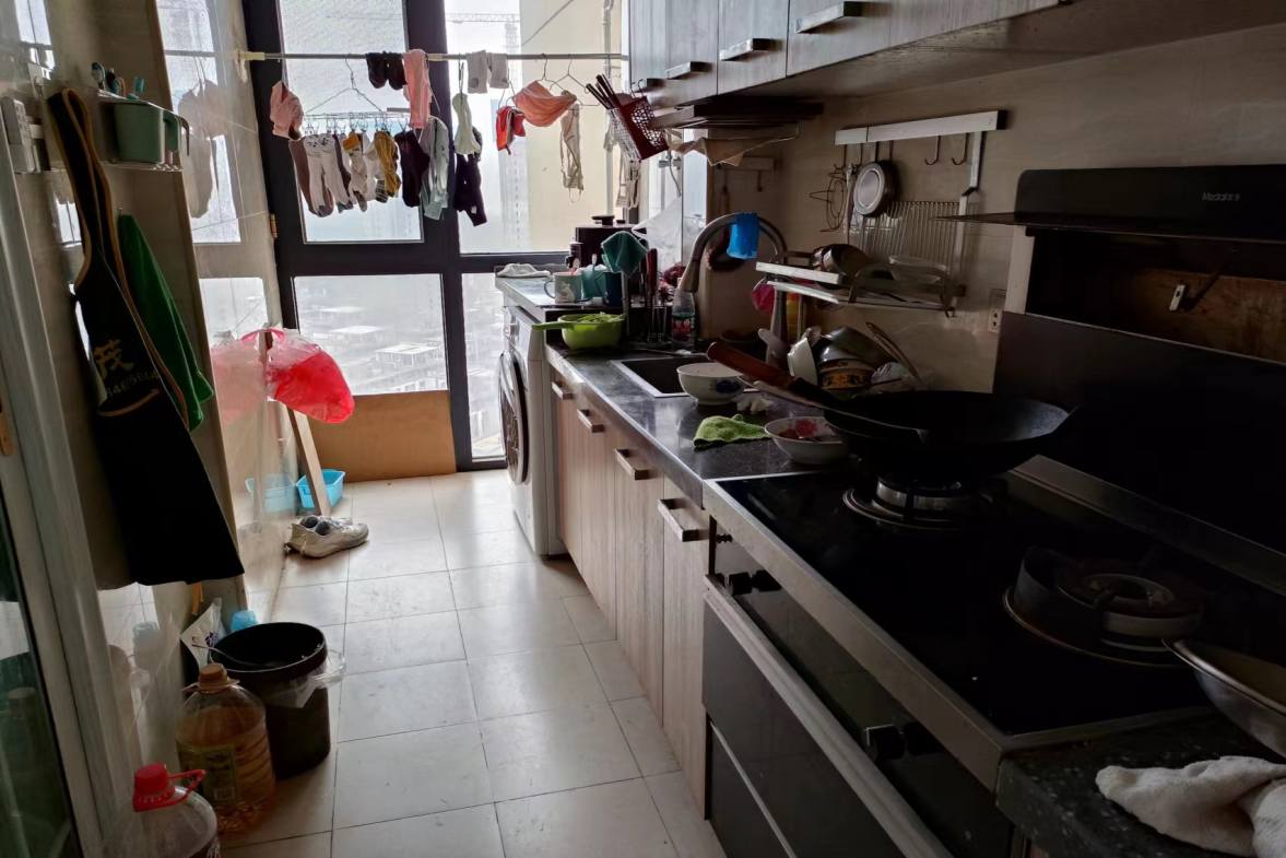 百弘学府城  2室2厅1卫    1300.0元/月室内图