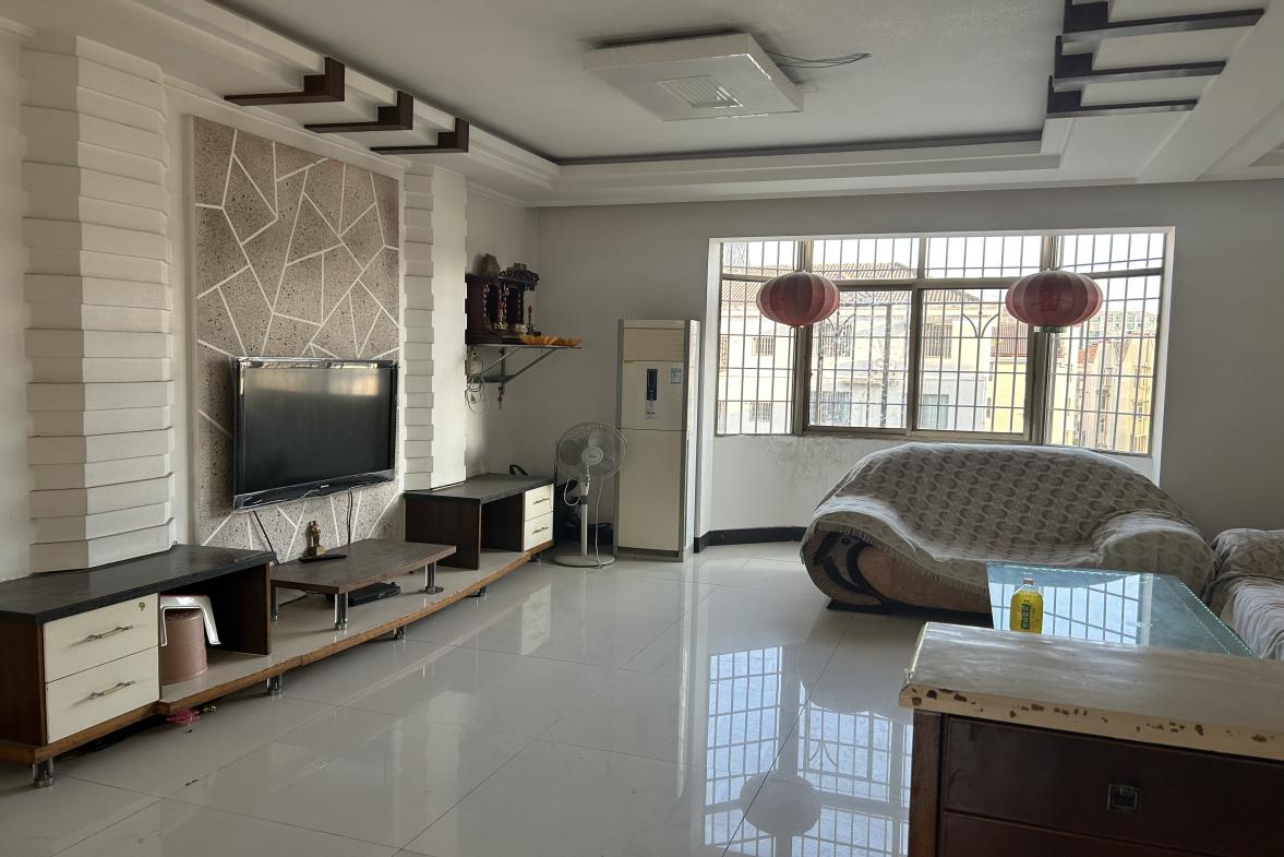 山海翠园  0室0厅0卫    70.8万 山海翠园  0室0厅0卫    70.8万室内图1