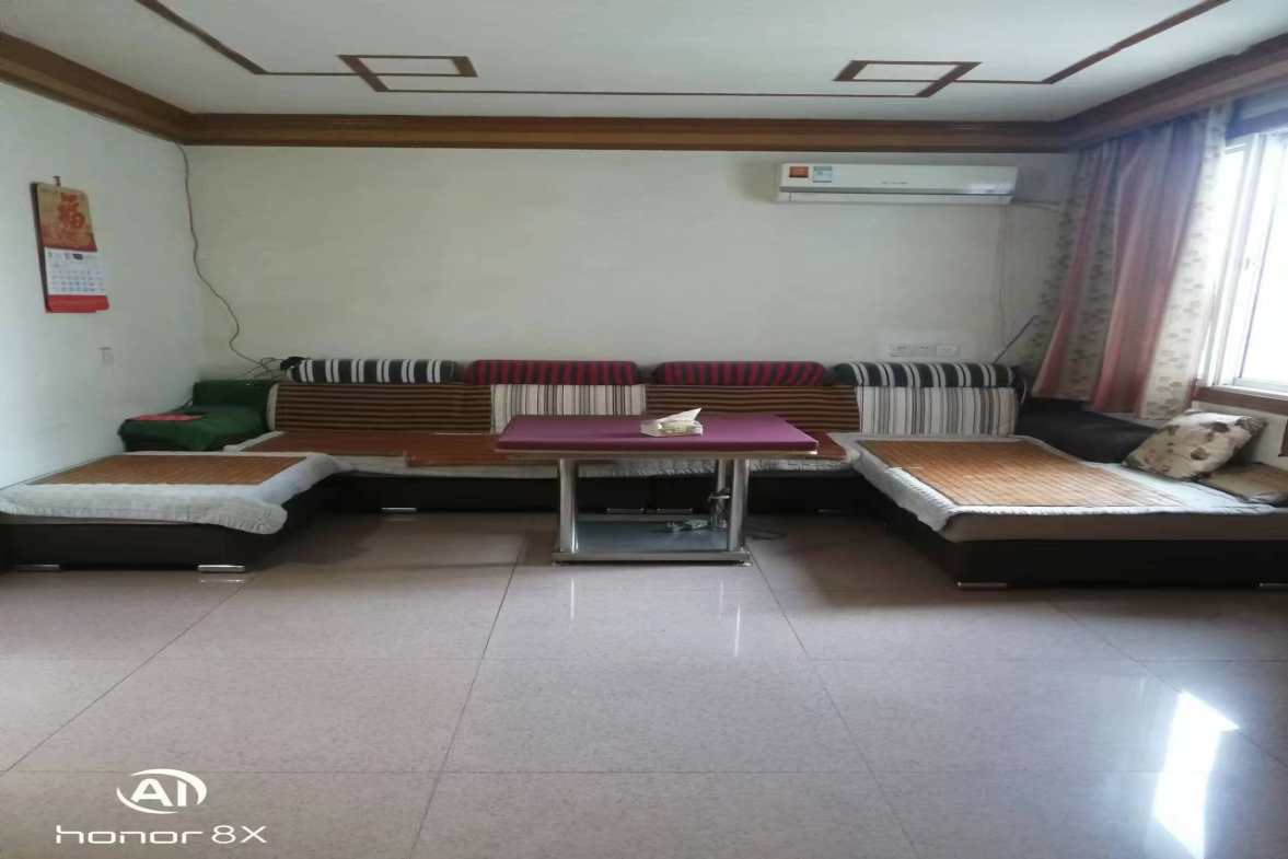 仙人阁 0室0厅0卫 32.0万 仙人阁 0室0厅0卫 32.0万客厅