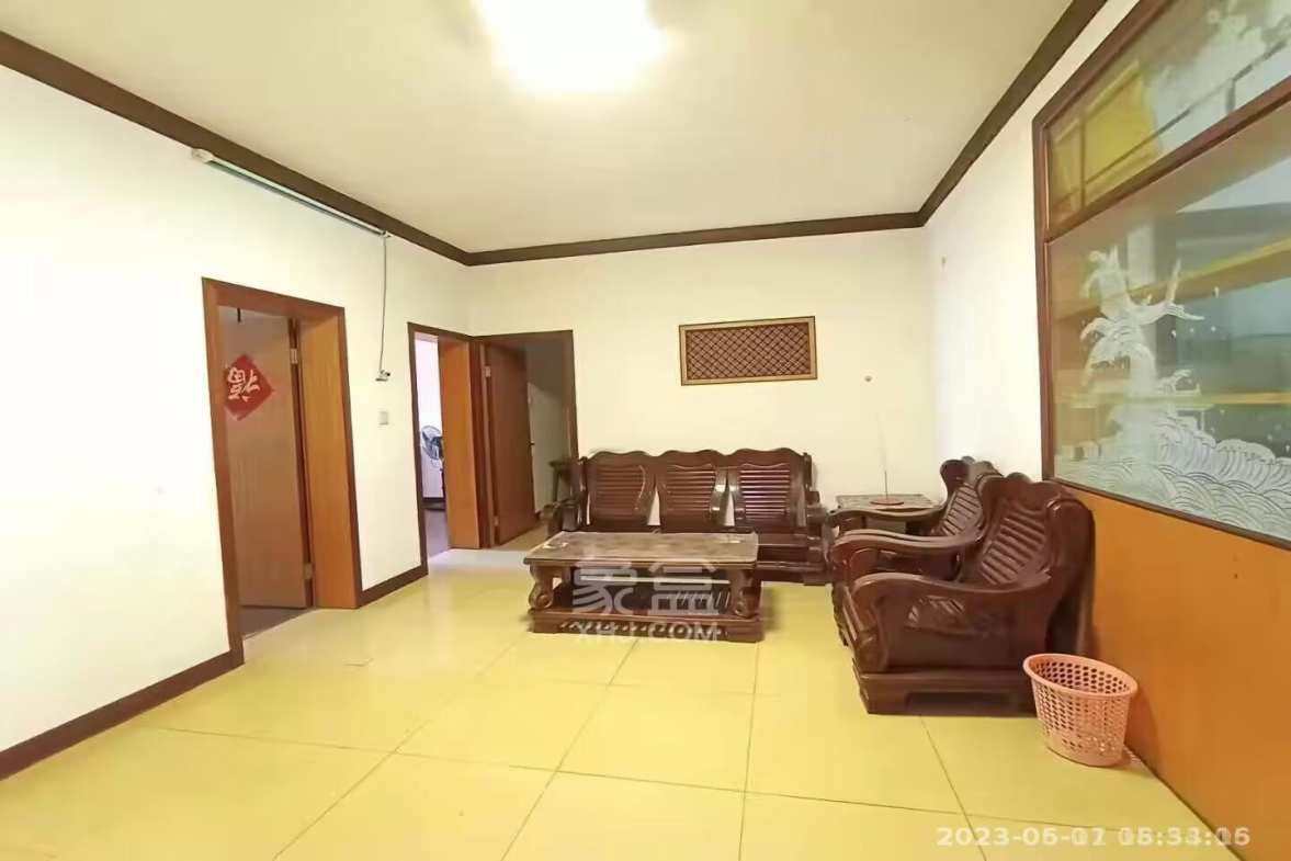 富绅花园  3室2厅1卫    1000.0元/月室内图