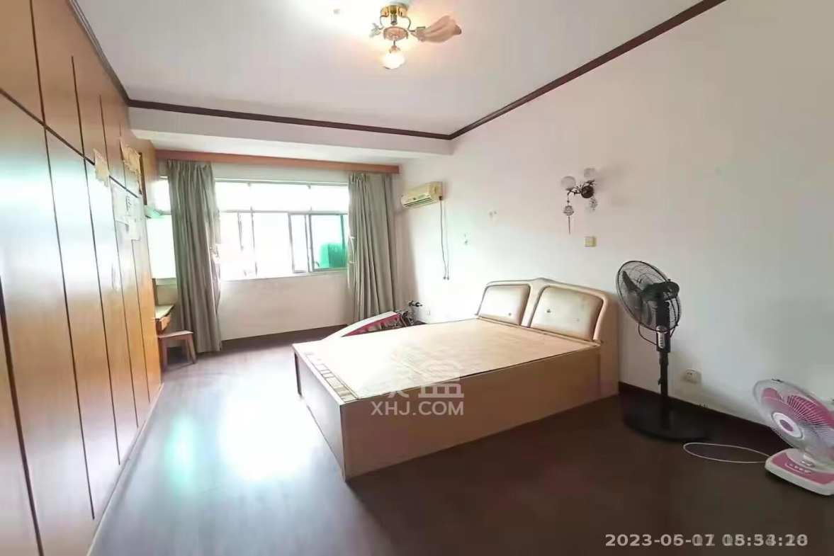 富绅花园  3室2厅1卫    1000.0元/月室内图